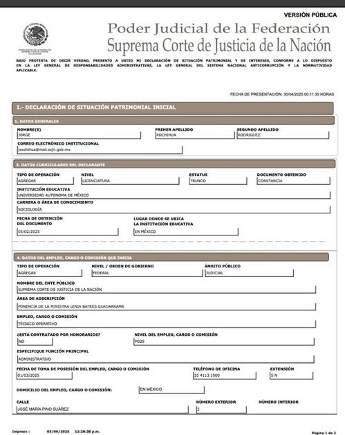 moviendoideas's tweet image. #CírculoDePODER ⭕️⚖️ | Con el inicio de funciones de la nueva Corte, salió a la luz que Lenia Batres contrató a Jorge Xochinhua como asesor técnico, pese a no contar con título en derecho ni especialización. Se suman señalamientos de que la justicia queda subordinada a…