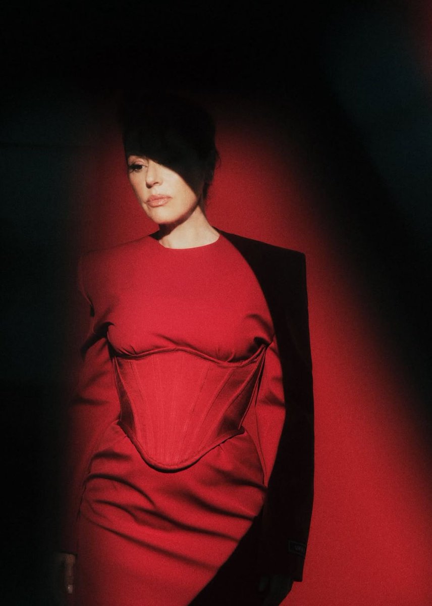 oh my god can she give me a chance ffs