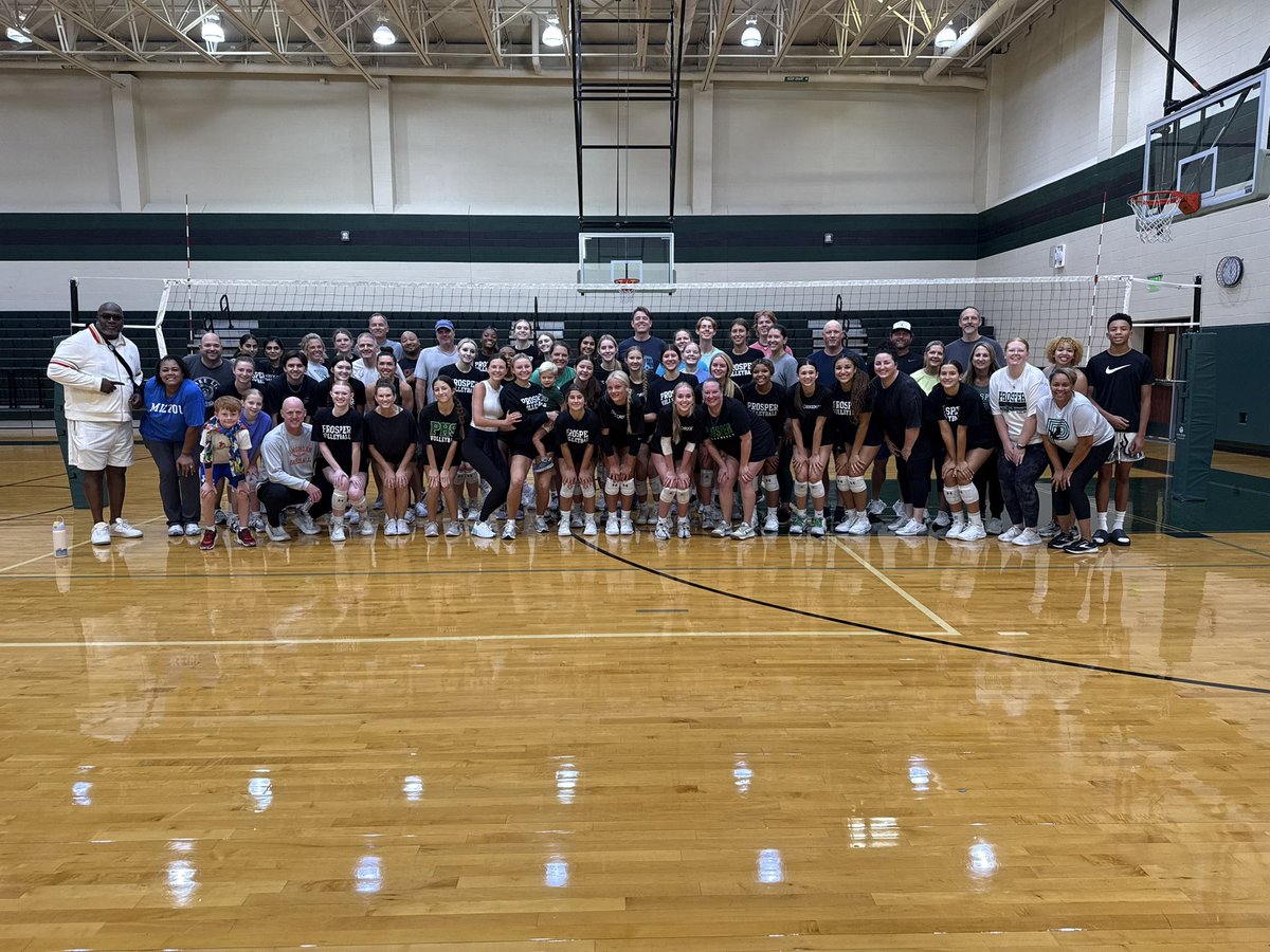 prospervb's tweet image. Labor Day Family Practice was a big hit! 🏐💚🦅 #PVB #FaithintheFight