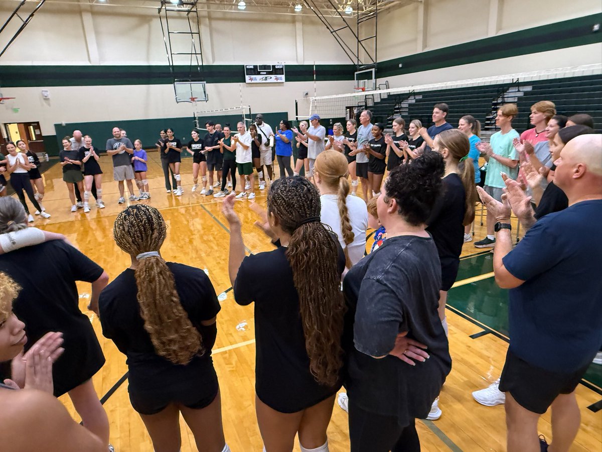 prospervb's tweet image. Labor Day Family Practice was a big hit! 🏐💚🦅 #PVB #FaithintheFight
