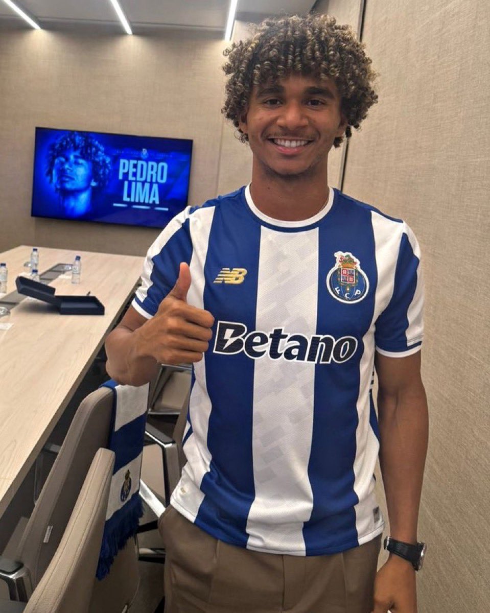 🚨Pedro Lima is joining Porto on loan #wolves #wwfc