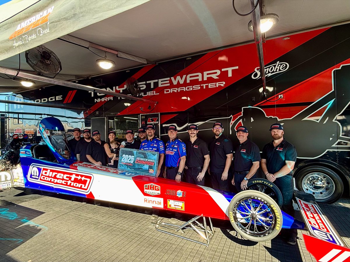 Congratulations, <a href="/TonyStewart/">Tony Stewart</a> and crew. Heck of a year so far! 

#RegularSeasonChamps | #TSRnitro | #NHRA | #Dodge | <a href="/LeahPruett_TF/">Leah Pruett</a> | <a href="/NHRA/">NHRA</a> | <a href="/Dodge/">Dodge</a>