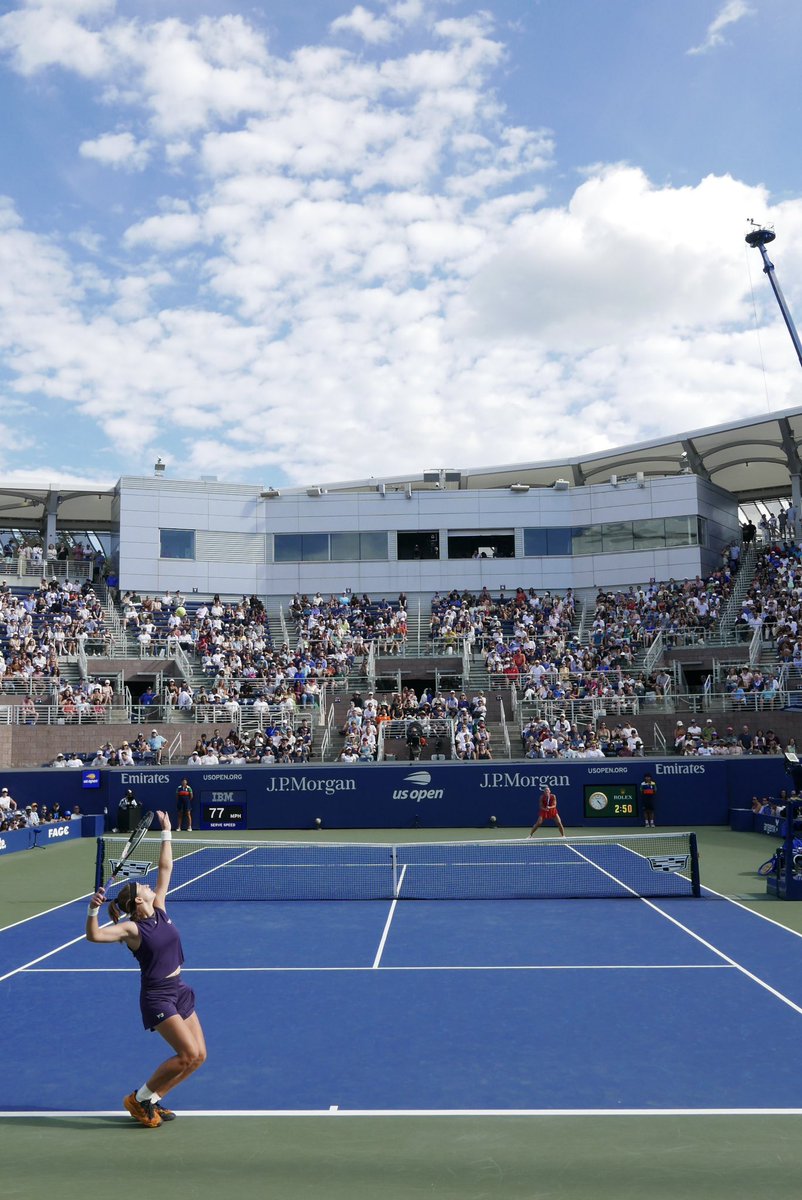 DroStacks's tweet image. Muchova vs Kostyuk. R4 at the US Open.