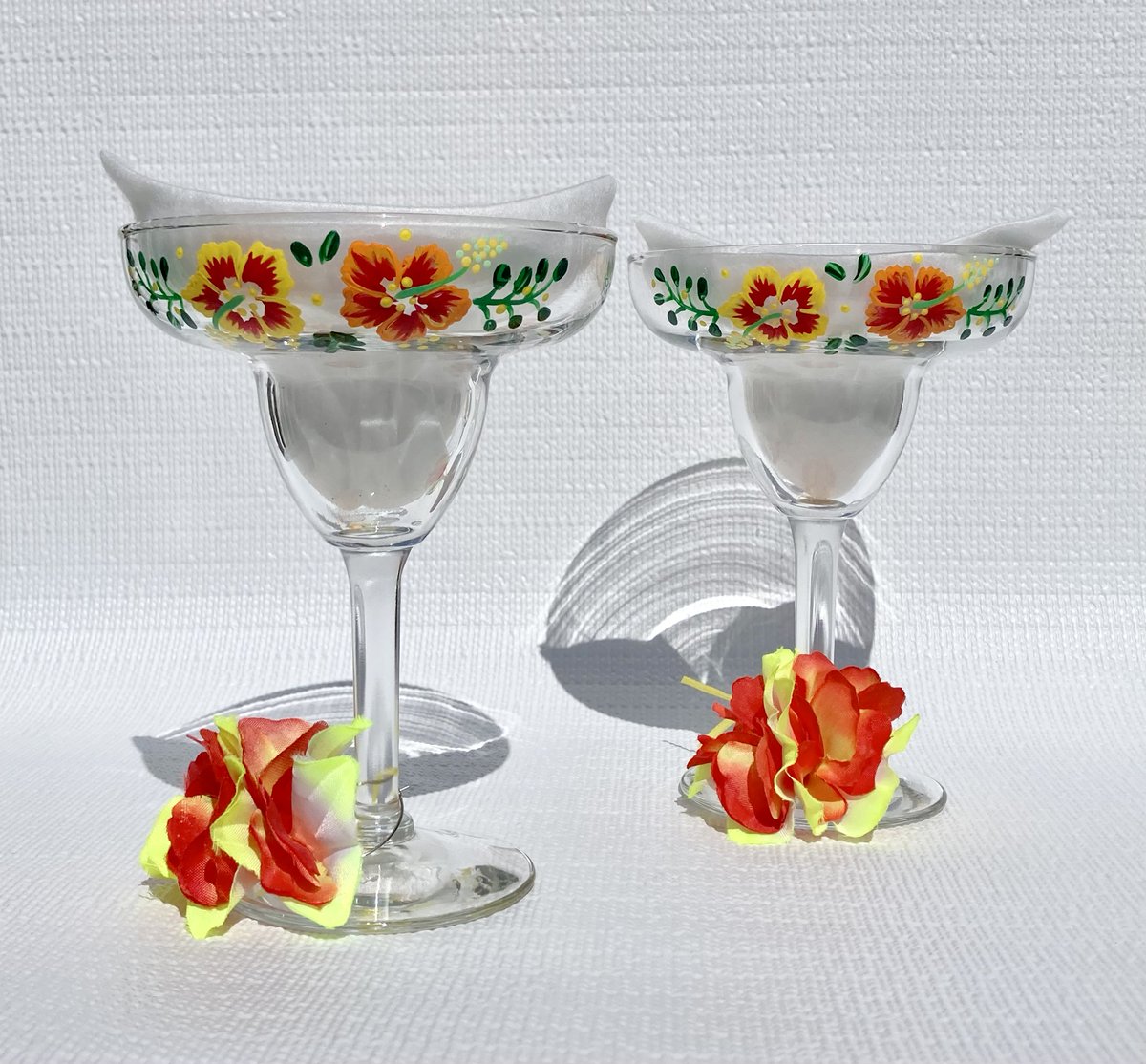 Paintitpretty1 (@lpaintitpretty) on Twitter photo Festive and fun glasses etsy.com/listing/187897… #margaritas #mimosaglasses #giftidea #SMILEtt23 #EtsySeller #CraftBizParty #ShamelessSelfpromoMonday Festive and fun glasses etsy.com/listing/187897… #margaritas #mimosaglasses #giftidea #SMILEtt23 #EtsySeller #CraftBizParty #ShamelessSelfpromoMonday