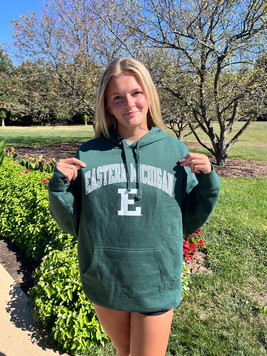 Rylie Schulze tweet media