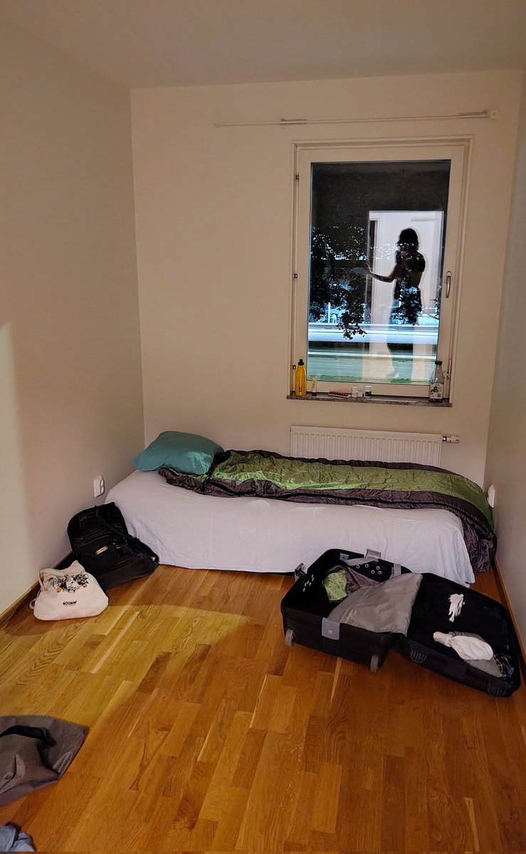 literally_salad's tweet photo. Då vart man nyinflyttad!! Hej Uppsala :D https://t.co/nwC61cmKTu