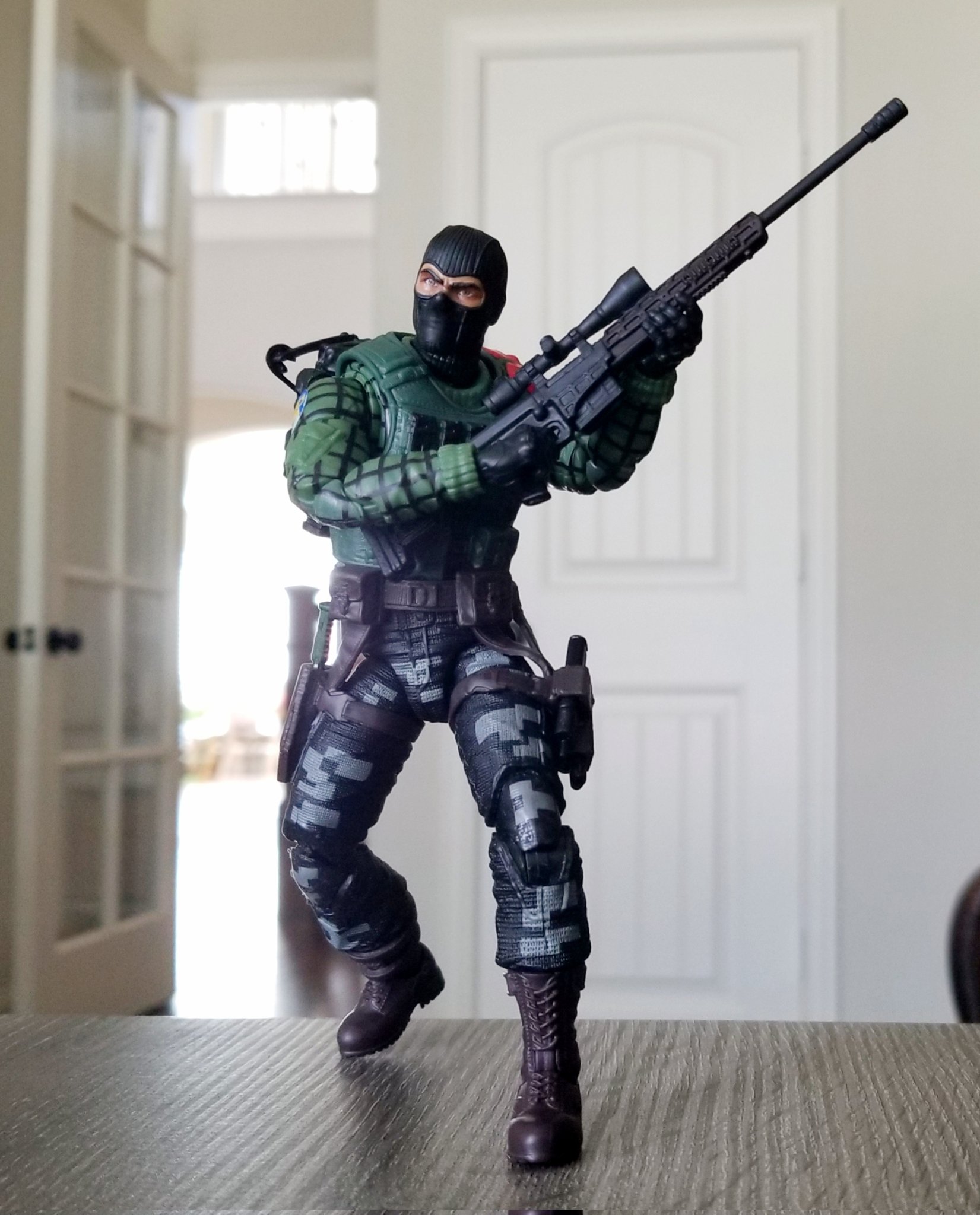 GI JOE装備品等 Amazon.com: G.I. Joe Classified Series 60th Anniversary