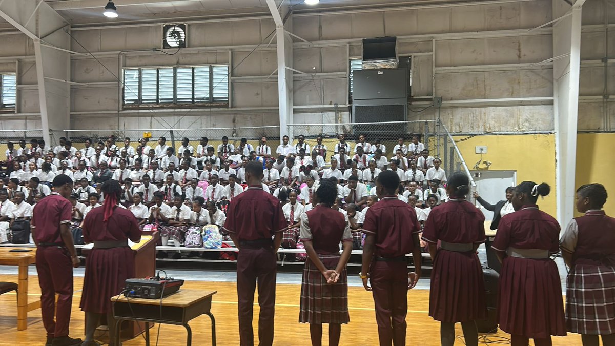 St. George's High School Welcomes Students on First Day Back to School