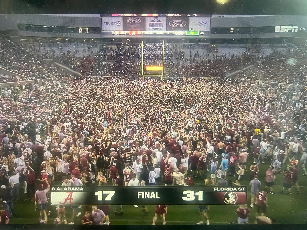 The ACC has fined Florida State $50,000 for storming the field after their victory over Alabama on Saturday afternoon.

Worth every penny, Go Noles! 🍢 #fsufootball
