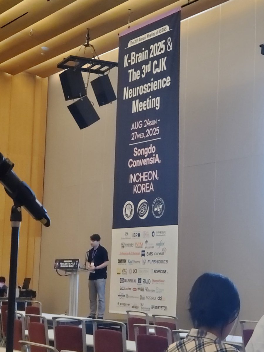 I presented my work to Korean neuroscientists at the Korean Neuroscience Meeting <a href="/KsbnsNeuro/">The Korean Society for Brain and Neural Sciences</a> for the first time and received the Best Oral Presentation award <a href="/scitechkoreainc/">Scitech Korea Inc.</a> . This boosted my research motivation, and I appreciate <a href="/sjo09/">Sheena Josselyn</a>'s support.