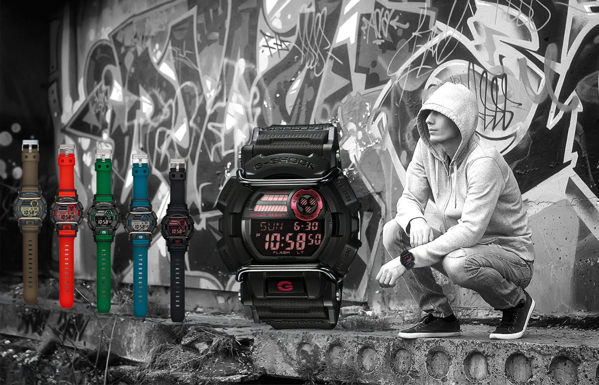 javyscasio's tweet image. Designed for skateboarders &amp;amp; street sports fans, this G-SHOCK bezel protector is built for tough bumps🛹. Choose from 5 bold colors: red, green, blue, black, or brown🎨. Shields strap &amp;amp; case, with a bright LED for night vibes🌃. Stylish, durable, a street must-have👌! 
#GD400