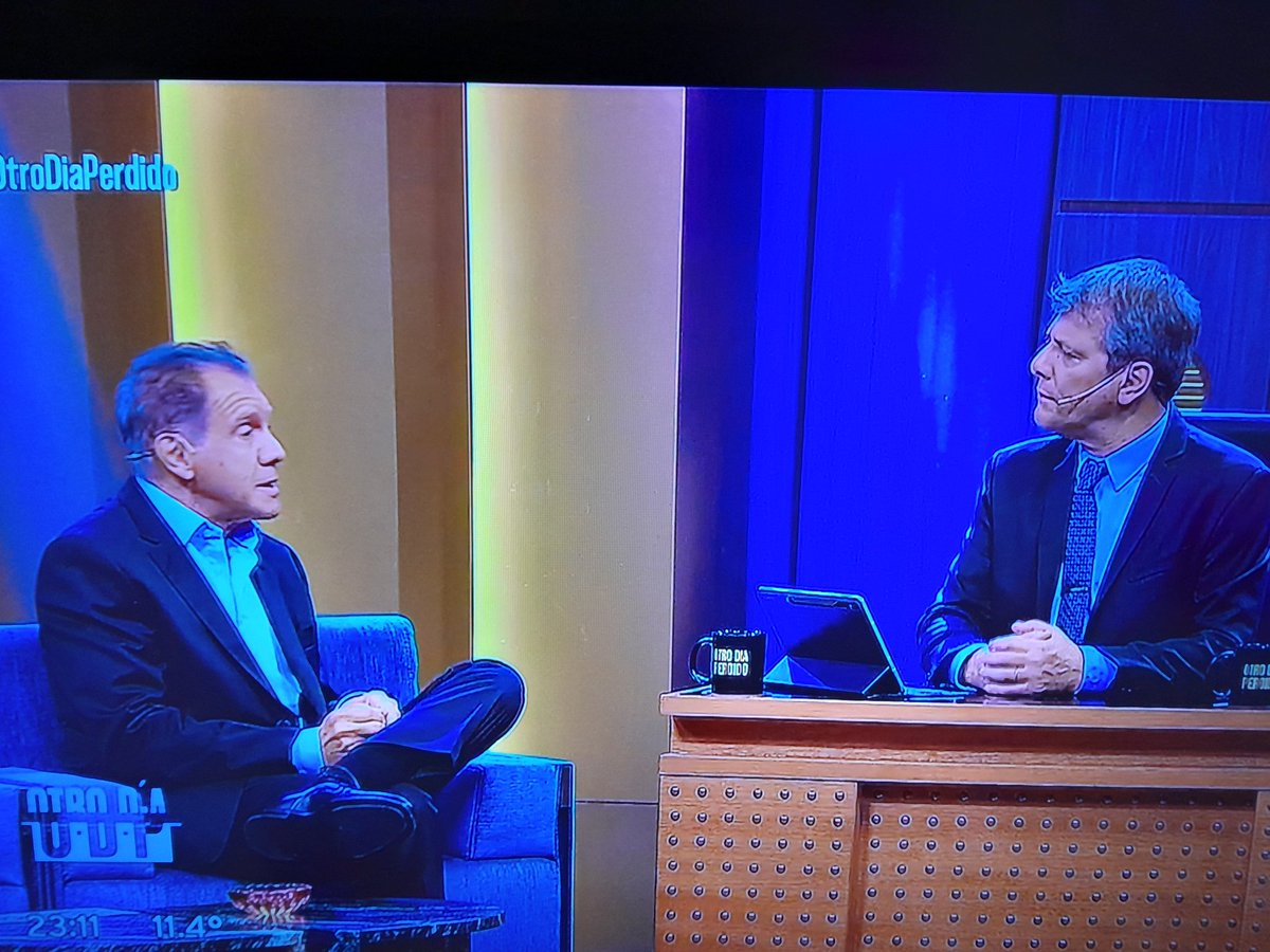 PatyGallardo's tweet photo. #DanielHadad gran empresario de Medios de #Comunicación en Latinoamérica como por ejemplo #INFOBAE gran #periodista
Hoy entrevistado en el programa de Mario Pergolini. Dos genios @danielhadad es visionario e inteligente ¡Un lujo escucharlos!
@otrodiaperdidok
📺 #otrodiaperdido https://t.co/gc07Koeiia