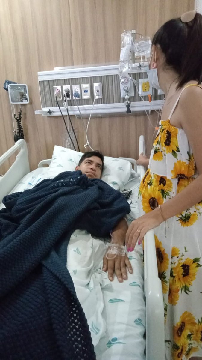 Aquí les comparto un fragmento de cómo cambió mi vida hace dos años.

facebook.com/share/p/1MUSUC…