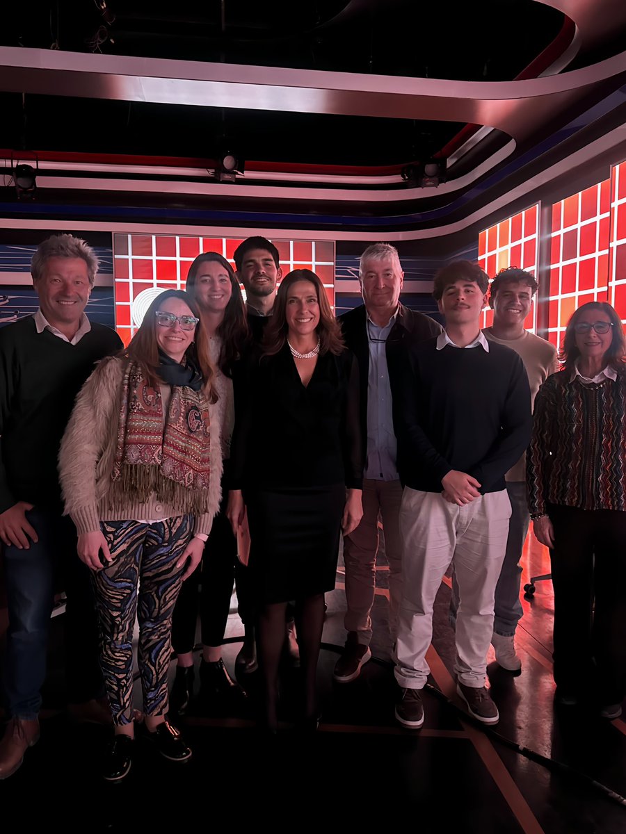 Parte del gran equipo de <a href="/PotenciaBA/">Potencia</a> 

Gracias por acompañarme y aceptar este desafío de volver a entusiasmar y empezar a transformar a nuestra provincia de Buenos Aires. 

Este 7 de septiembre, ES CON POTENCIA 💪🏻