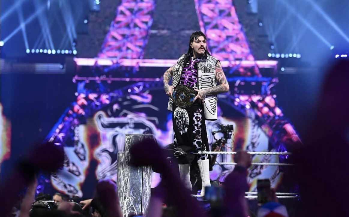 And still the greatest mysterio and intercontinental champion ever!