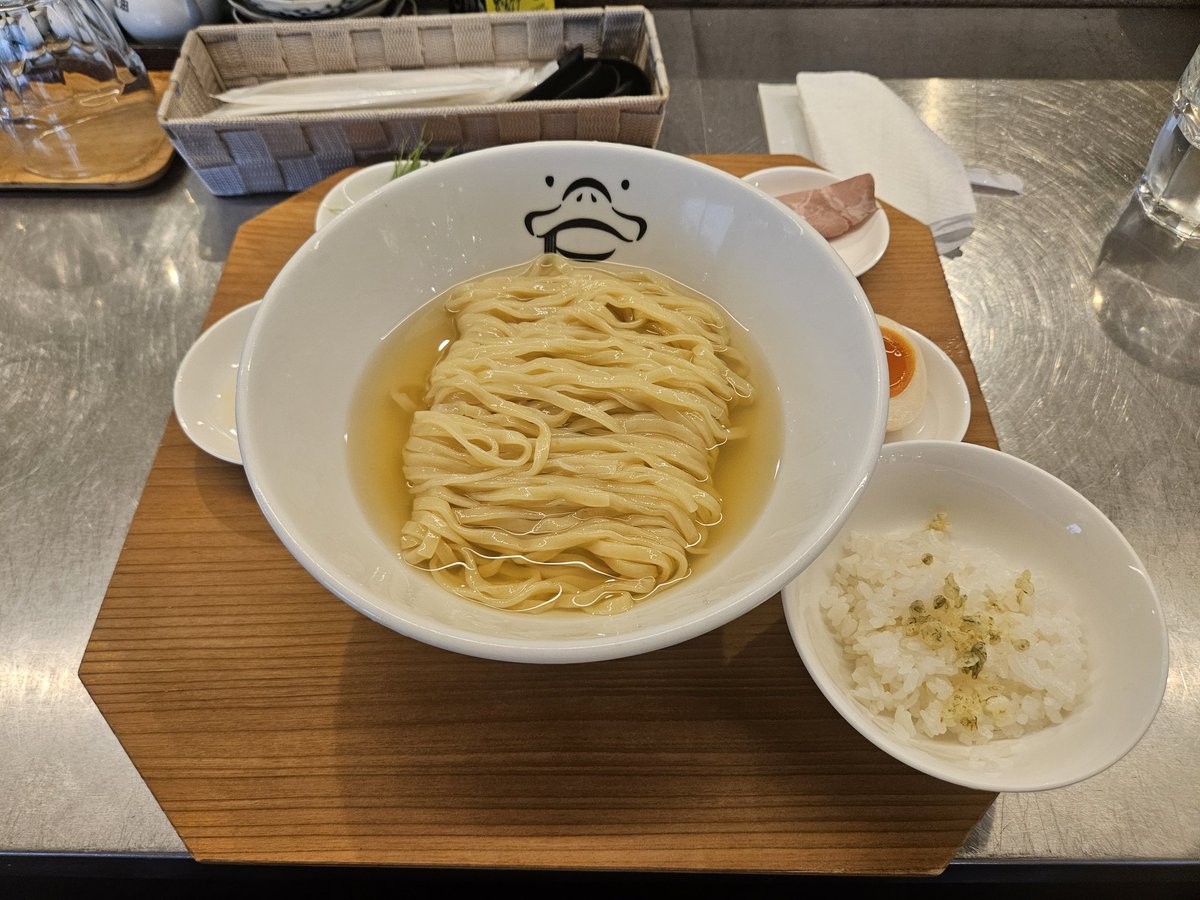 VFUsdhsiS's tweet photo. @Uyudi_Raichi お昼ー https://t.co/uvCIYInbHL