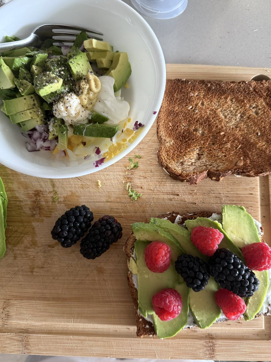 longwinter___'s tweet image. 🚏 just a homebody city girl ..•*

insta: instagram.com/chlwpffl
blog: m.blog.naver.com/chlwpffl_
ask: spin-spin.com/longwinter___