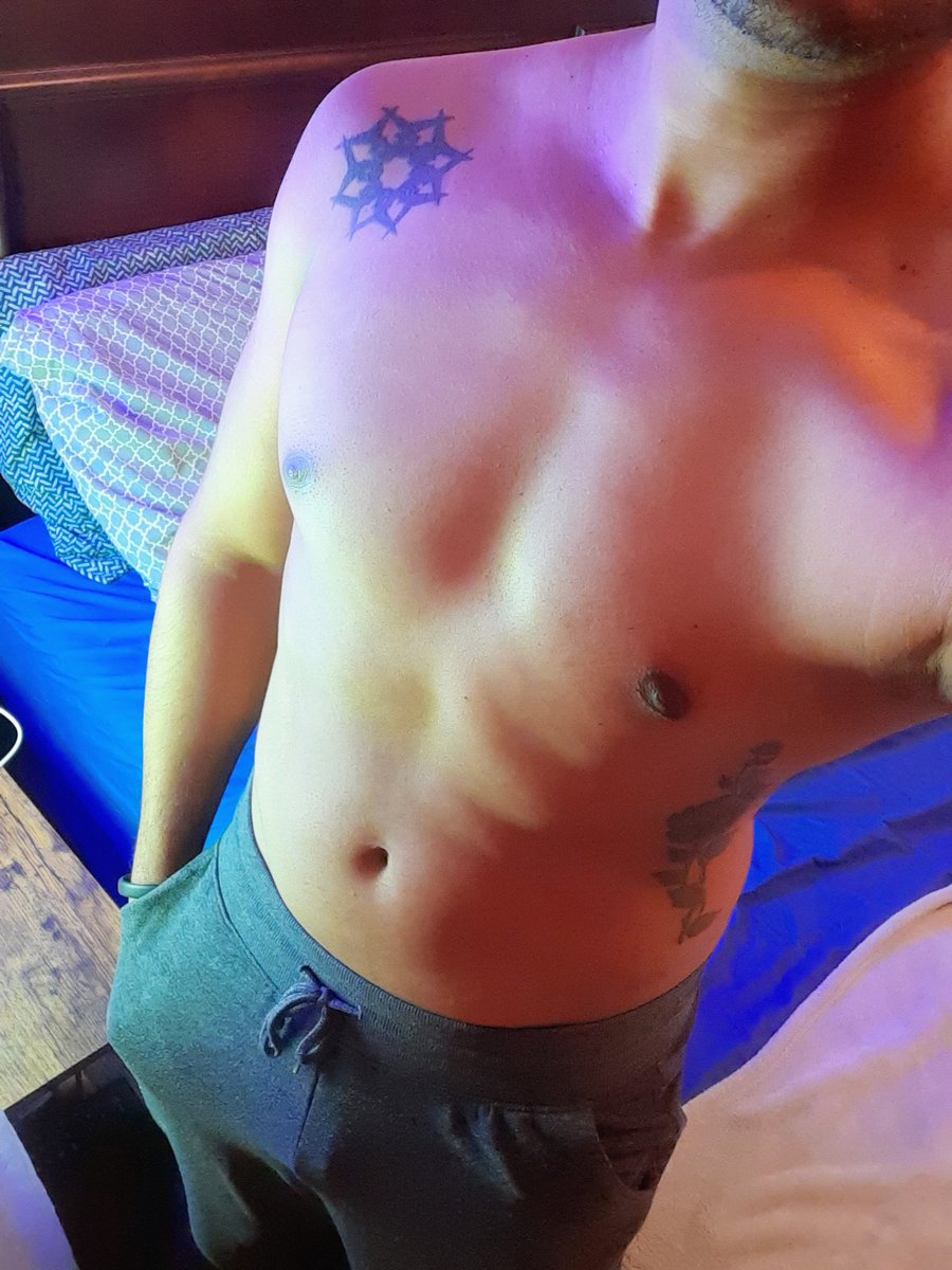 LSM_skywalker's tweet image. Trying to gym thing 😜