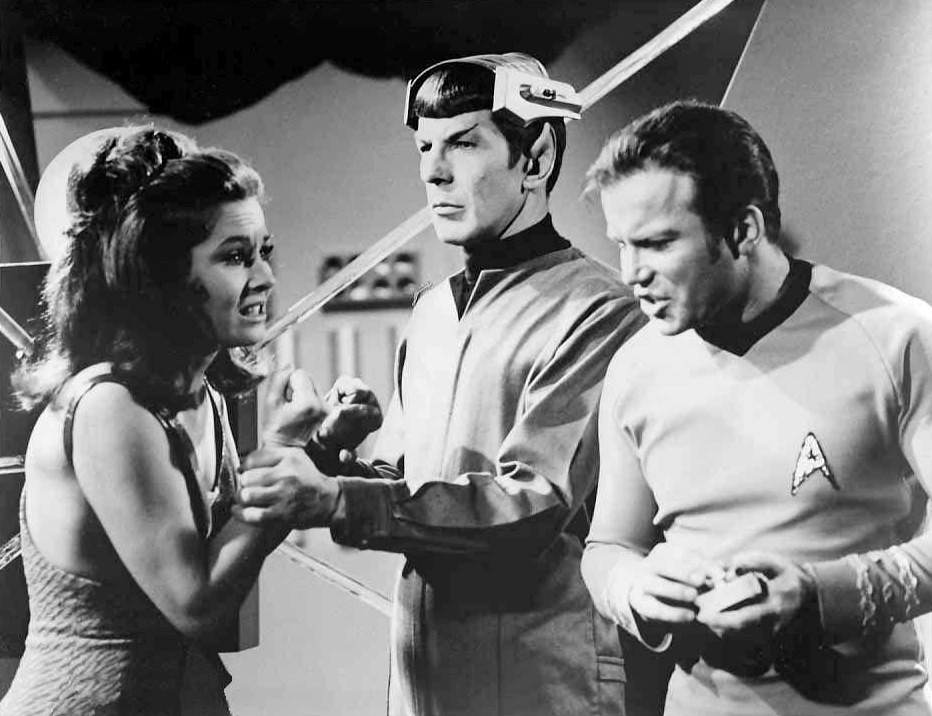 sbmcks's tweet image. This weekend, I suddenly recalled the "Spock's brain" episode of STAR TREK. Thank you for your attention to this matter!