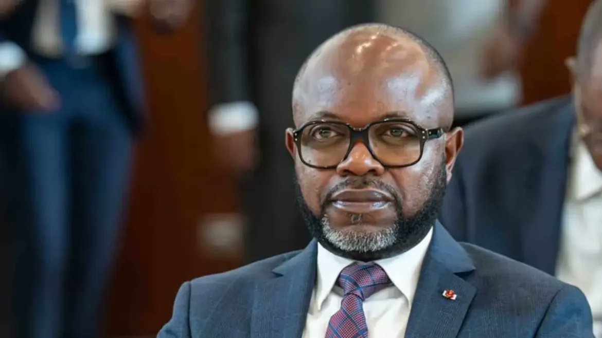 SemevoAgbon's tweet photo. Conrad Gbaguidi, la violence et l’infidélité : Entre simplification culturelle et gaffe communicationnelle

https://t.co/gebqeD0wVD https://t.co/97ewpbtgY8