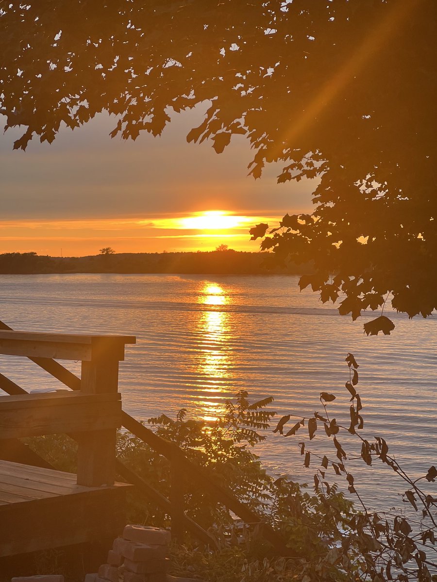 My last sunset of this summer in NY. 🙁