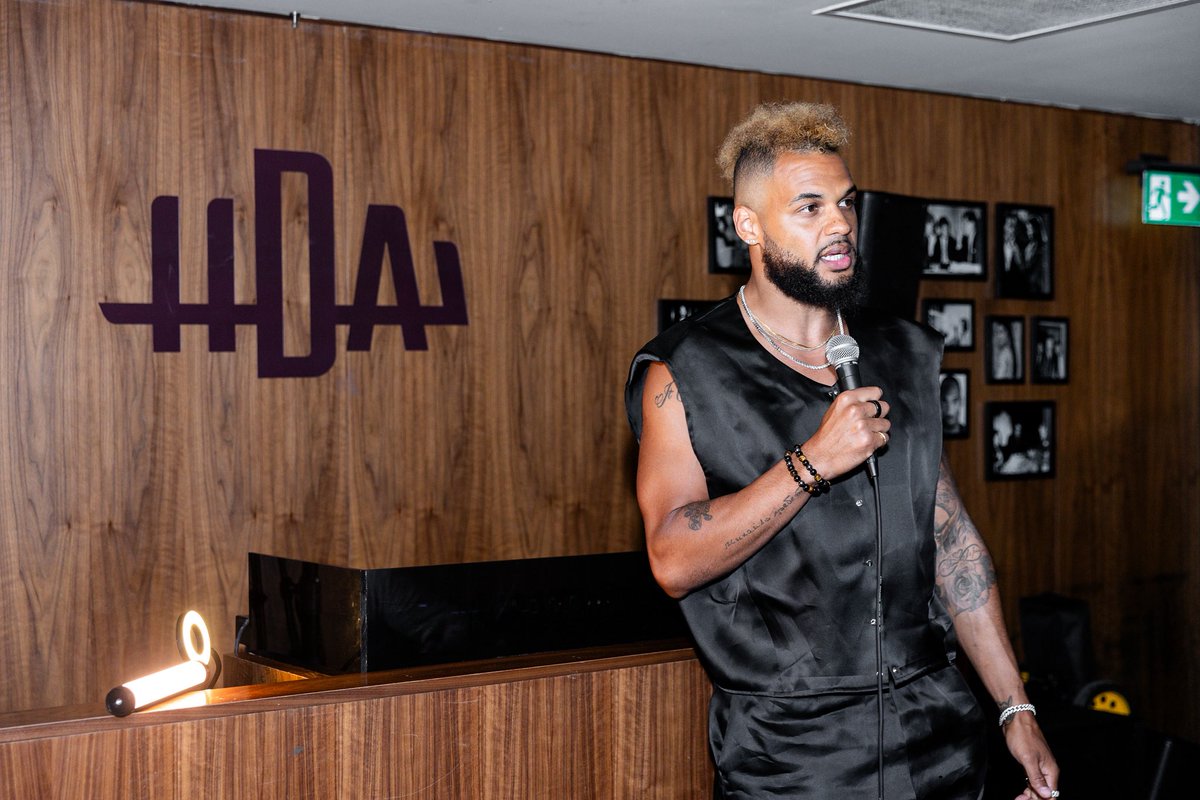 Akim “Dreamer” Olumide Aliu (@dreamer_aliu78) on Twitter photo 🖤 <a href="/TheOfficialHDA/">Hockey Diversity Alliance</a> 🖤 <a href="/TheOfficialHDA/">Hockey Diversity Alliance</a>