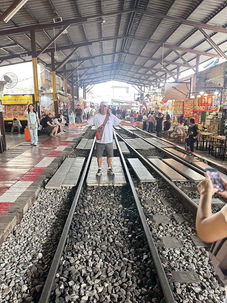 WolffChad's tweet photo. Thailand https://t.co/Q9S3biooH2