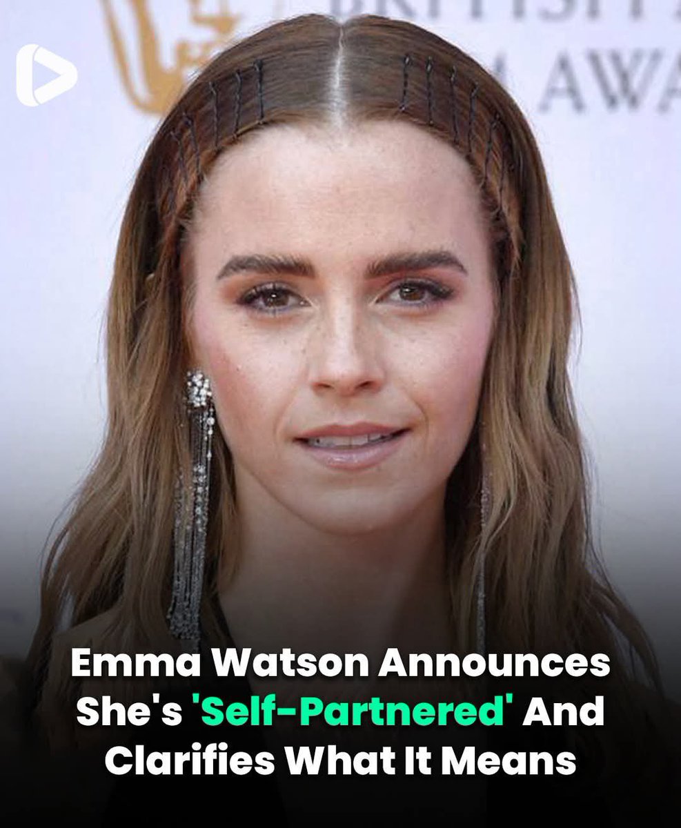 stayjustintime's tweet photo. Emma Watson says she’s not “single,” she’s self-partnered.
A new way of looking at independence and owning your life.
Do you think this mindset makes sense? 👇
#SelfPartnered #SelfLove #EmmaWatson https://t.co/oWhaZAthWw