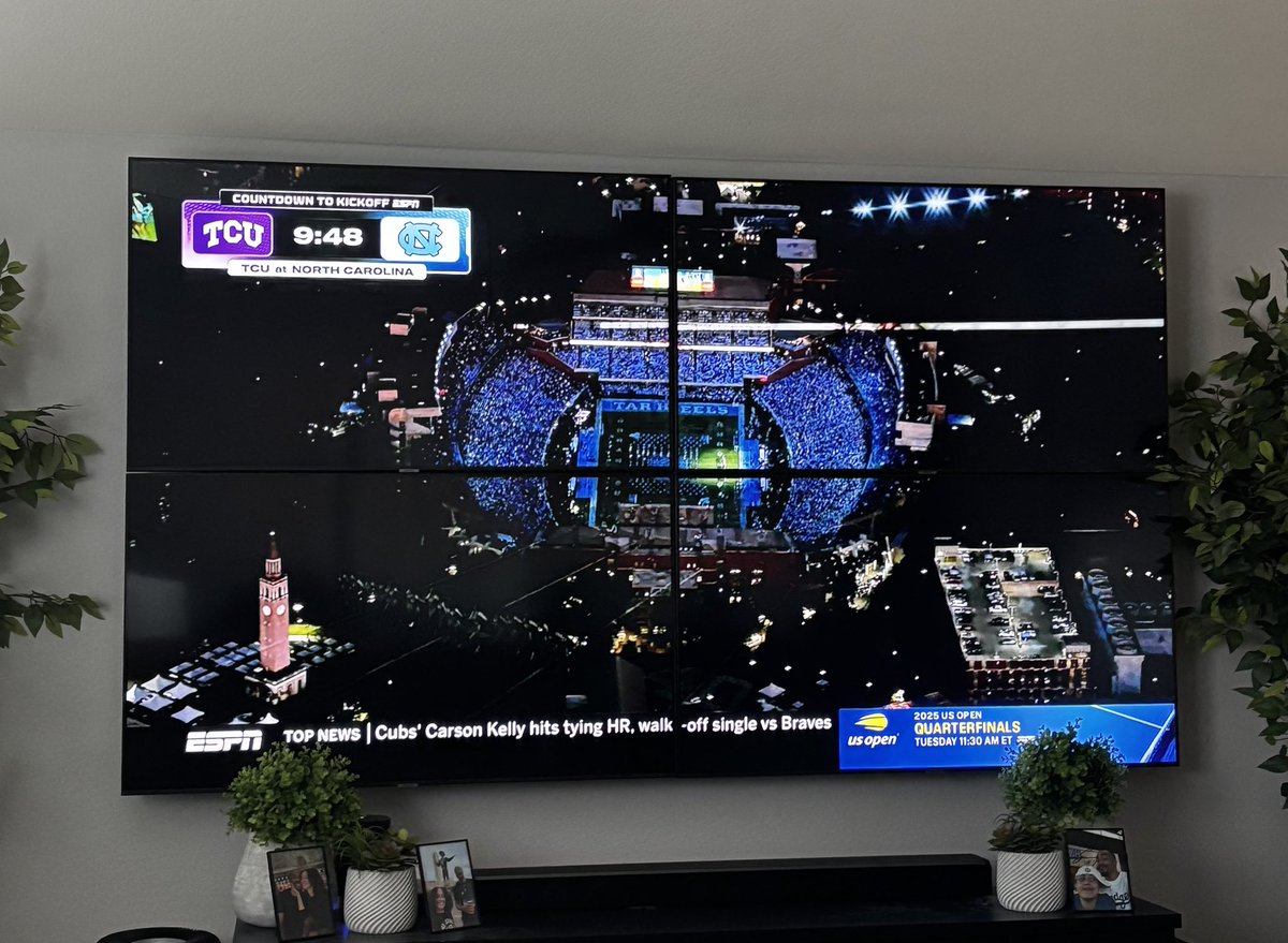 Chapel Bill time!!!! Skooo Heeelssss!!!! #GDTBATH