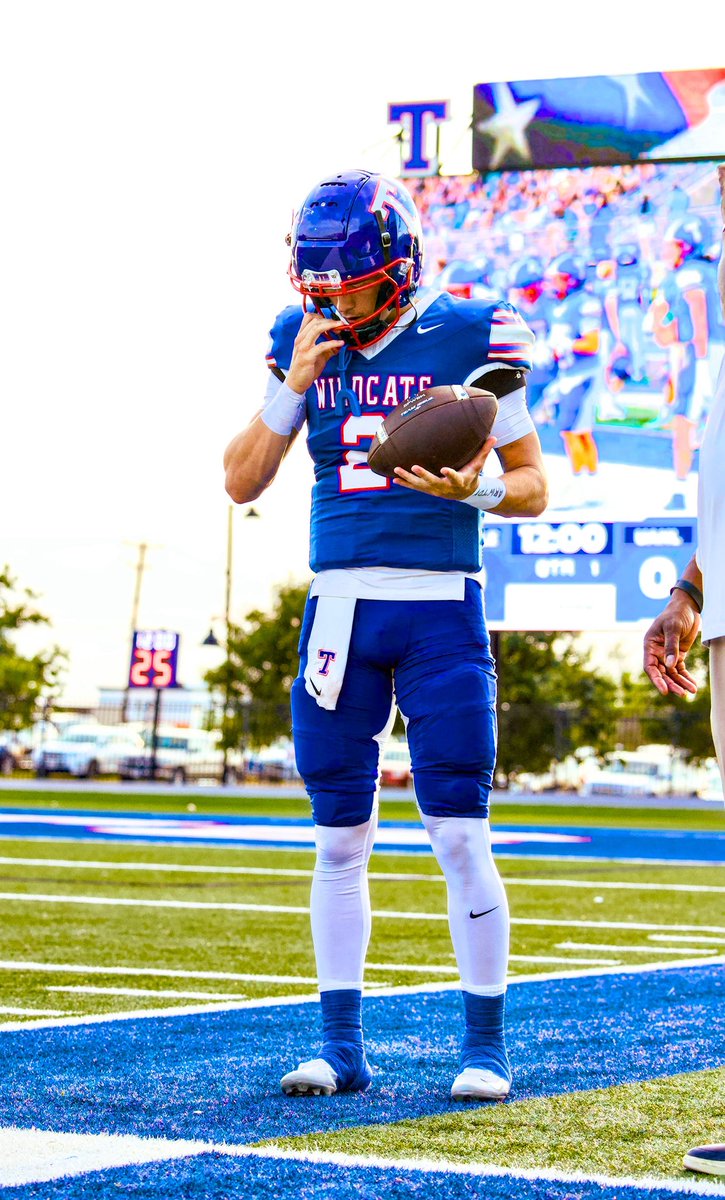 With week 1 behind us just wanted to take a moment and thank everyone that has made this journey possible.  My family, friends, coaches, and teammates.  Everyone that has helped me get to where I am today.  And to my 9th grade Coach that told me I would not be playing football my