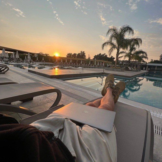 AdamAnalyst2's tweet image. 