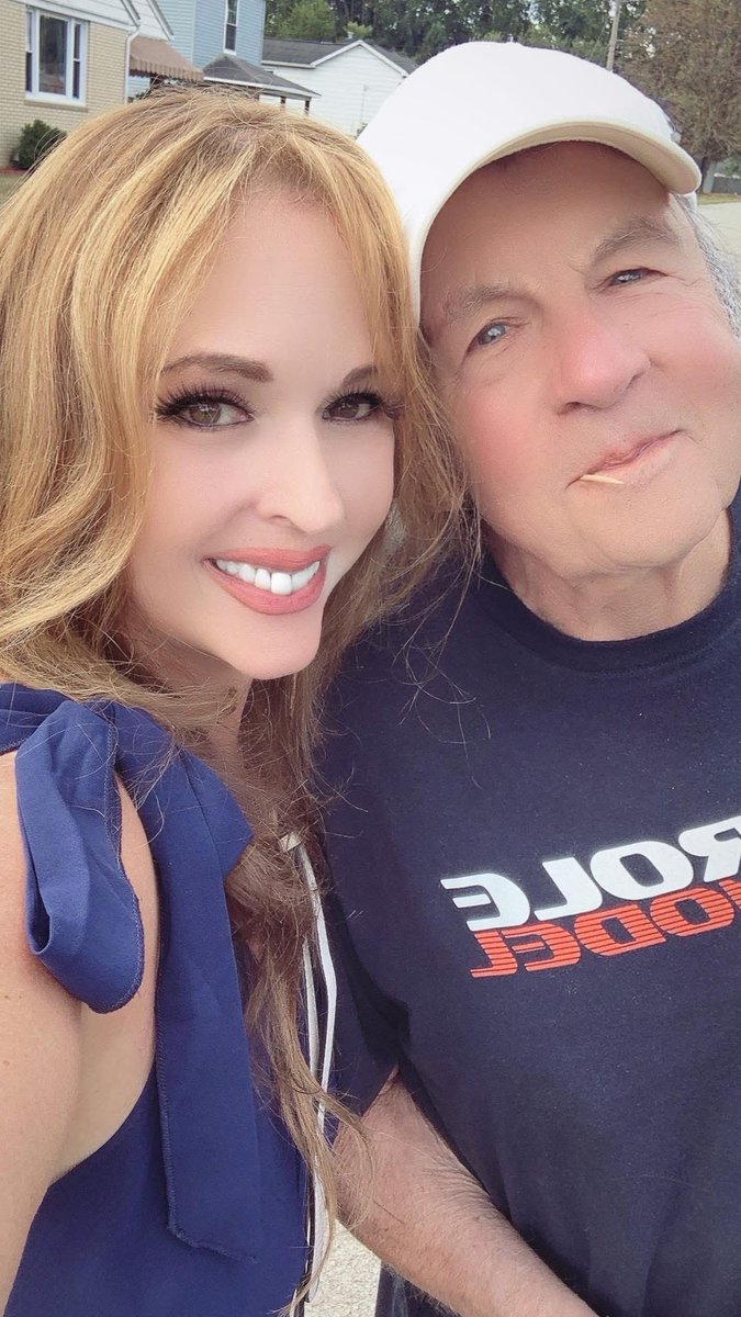 ❤️🤍💙

Happy Labor Day!