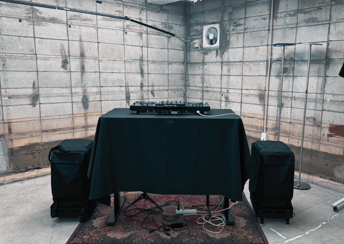 【おしらせ】
秘密基地Phalanx、10月末に閉めます

2023年夏にそそくさとはじめた上野某所での秘密基地活動、パトロンも一定集まって2年と数ヶ月経ちましたが、今後の継続的な運営が難しいと判断して来月に解散します。