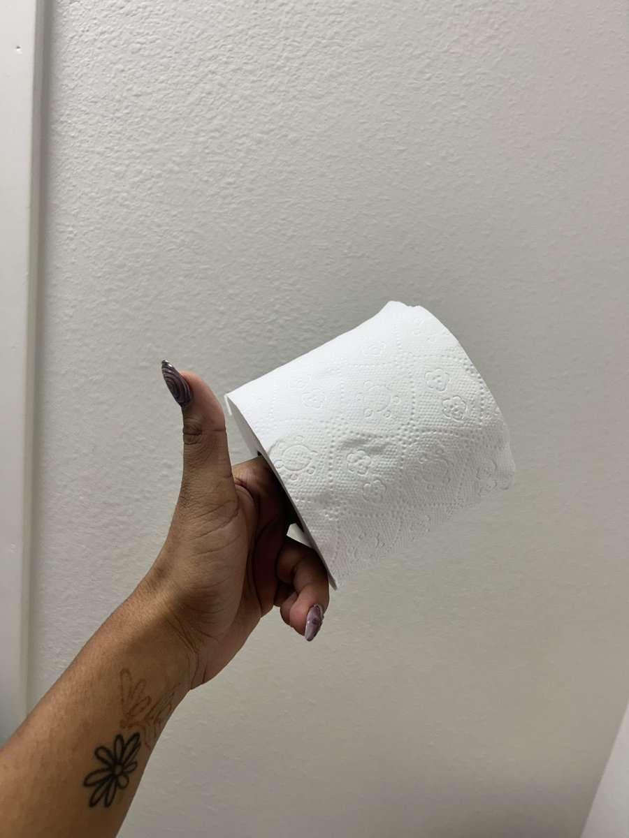 nOoOoOooOoOoOoOoO #desigirldiaries 😭
Back in LA after a restful home-cation and the debrief STILL includes: 
✨1 new iconic trio
✨2 chaotic nights out
✨1 lying man
✨4 incision scars
✨so much lovee 🩷
#browngirlsummer