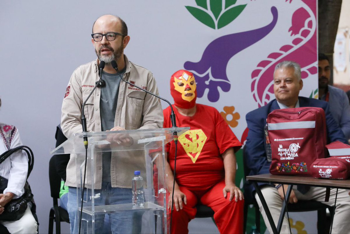 Hoy iniciamos “19 días de activismo a 40 años de distancia, memoria que nos une,  la preparación que nos salva” en el marco de la conmemoración de los 40 años del sismo del 19 de septiembre de 1985 presentado por la #JefaDeGobierno <a href="/ClaraBrugadaM/">Clara Brugada Molina</a>

A través de la Subsecretaría de