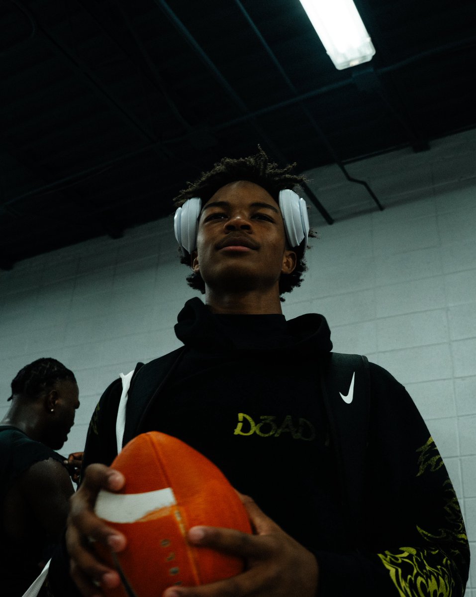 BallSoHardFam tweet media