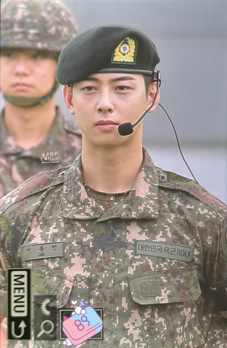 binwoo_kaka89's tweet photo. 25.09.02   
수료
이등병 이동민🫡

항상 응원합니다!

#차은우 #��ャウヌ #车银优 #ชาอึนวู
#CHAEUNWOO #아스트로 #ASTRO @CHAEUNWOO_offcl https://t.co/HY7NMWs1Ku