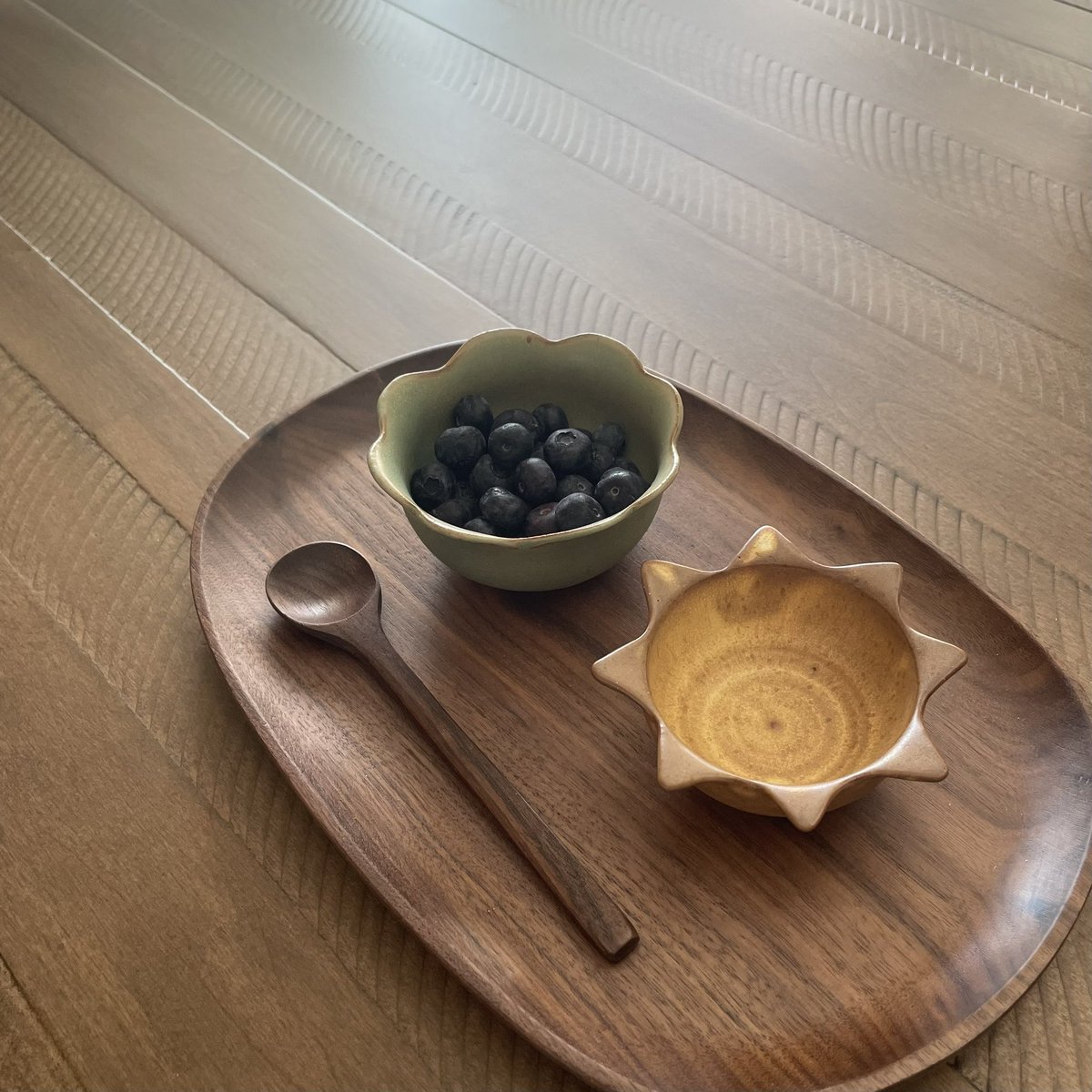 inahappycorner's tweet photo. flower and sun small dishes https://t.co/eD1TKLr4qo
