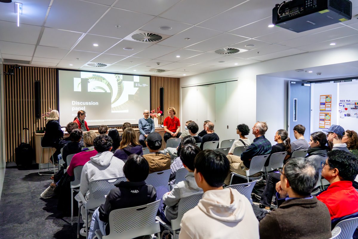 UTS College tweet media