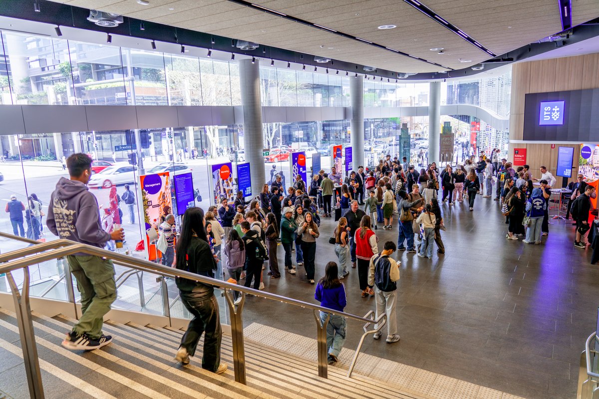 UTS College tweet media