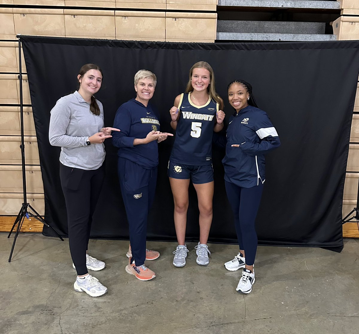 Clara McCartha (@cjmac2026) on Twitter photo After a recent visit and great conversation with <a href="/Coachann15/">Ann Hancock</a> , I am pleased to announce I have received an offer from Wingate University! Thank you for this opportunity! 
<a href="/WingateWBB/">Wingate WBB</a> <a href="/HannahClark19/">hannah clark</a> <a href="/a11ie_quinn/">Allie Quinn</a> <a href="/ladytitanwbb/">LadyTitanwbb</a> After a recent visit and great conversation with <a href="/Coachann15/">Ann Hancock</a> , I am pleased to announce I have received an offer from Wingate University! Thank you for this opportunity! 
<a href="/WingateWBB/">Wingate WBB</a> <a href="/HannahClark19/">hannah clark</a> <a href="/a11ie_quinn/">Allie Quinn</a> <a href="/ladytitanwbb/">LadyTitanwbb</a>