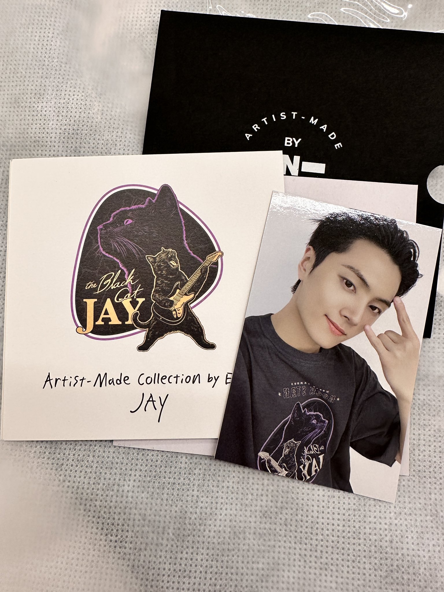 ENHYPEN Artist-Made ジェイ　JAY Tシャツ　黒 ENHYPEN Artist-Made ジェイ JAY Tシャツ 黒 Lサイズ - メルカリ