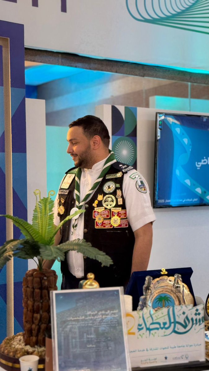 الكشفية هي حياة تعاش وليست كلمة تقال…
⚜️🤍

فعاليات اليوم كنا ننتظرها من زمان

 طلاب ٤٧ ننتظركم معانا في نادي الجوالة
#جامعة_طيبة #مساري