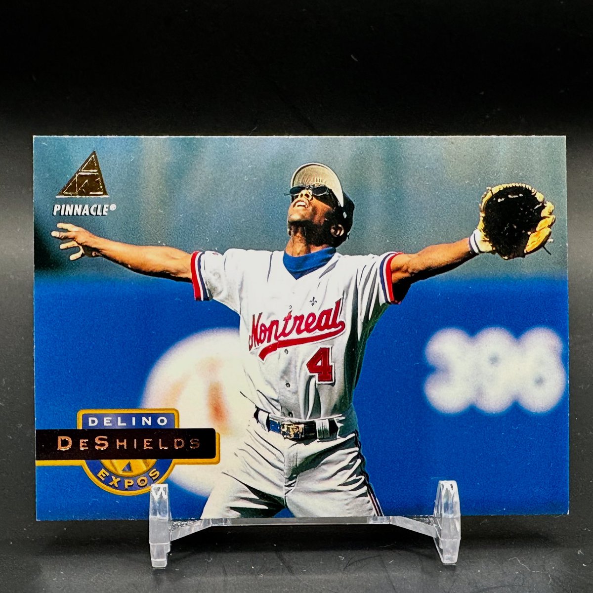 oldmanstylecard's tweet image. Junk Wax Portraits: 1994 Pinnacle Delino “I can’t see anything” DeShields. I am trying my best coach, this ball could be anywhere. #baseballcards #baseballcard #cards #card #delinodeshields #junkwax #junkwaxgold #junkwaxera #junkwaxcollection #90s #cardcollector #cardcollection