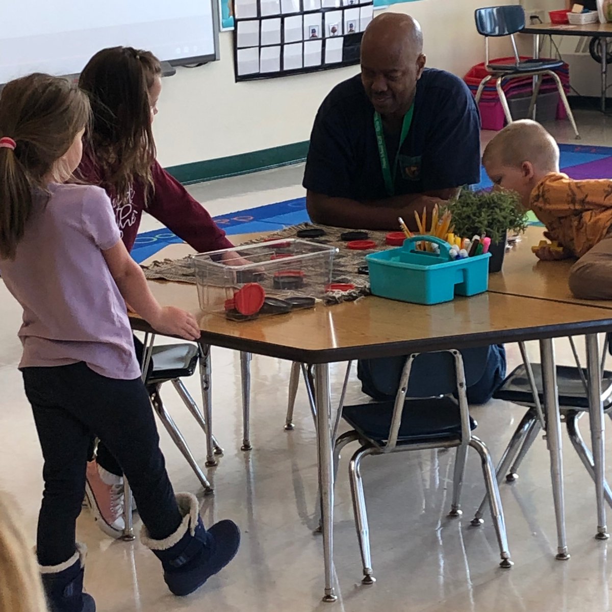 TMJ4 News tweet media