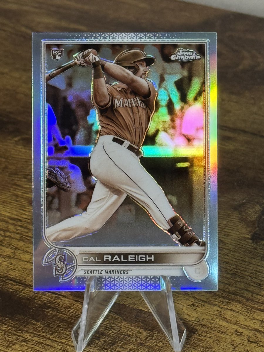 Cal Raleigh Sepia refractor

$20 shipped PWE