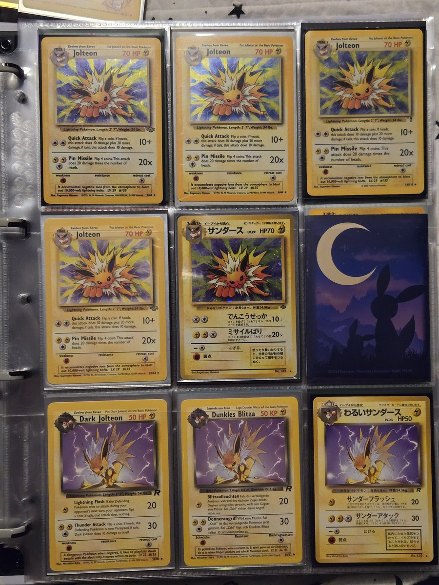 Anyone selling a 1st Edition Jolteon? Last one I need for OG Jolt⚡️