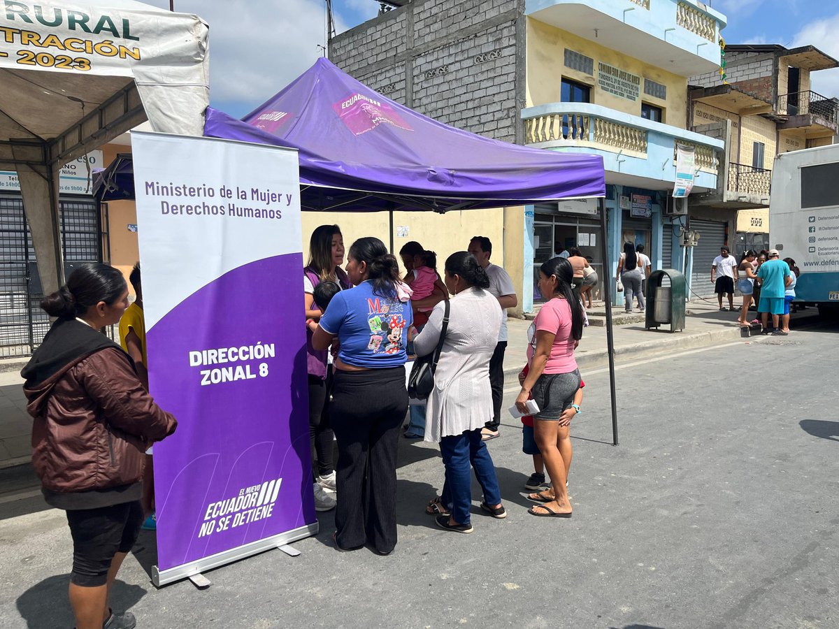 DDHH_Zona8's tweet photo. 📍#Guayaquil
📌Participamos en la Brigada Social en la comuna San José de la parroquia Progreso, acercando nuestros servicios y sensibilizando sobre la prevención de la violencia de género, garantizando acceso a derechos y entornos seguros.

#ElNuevoEcuador https://t.co/gq7VRrbBjI