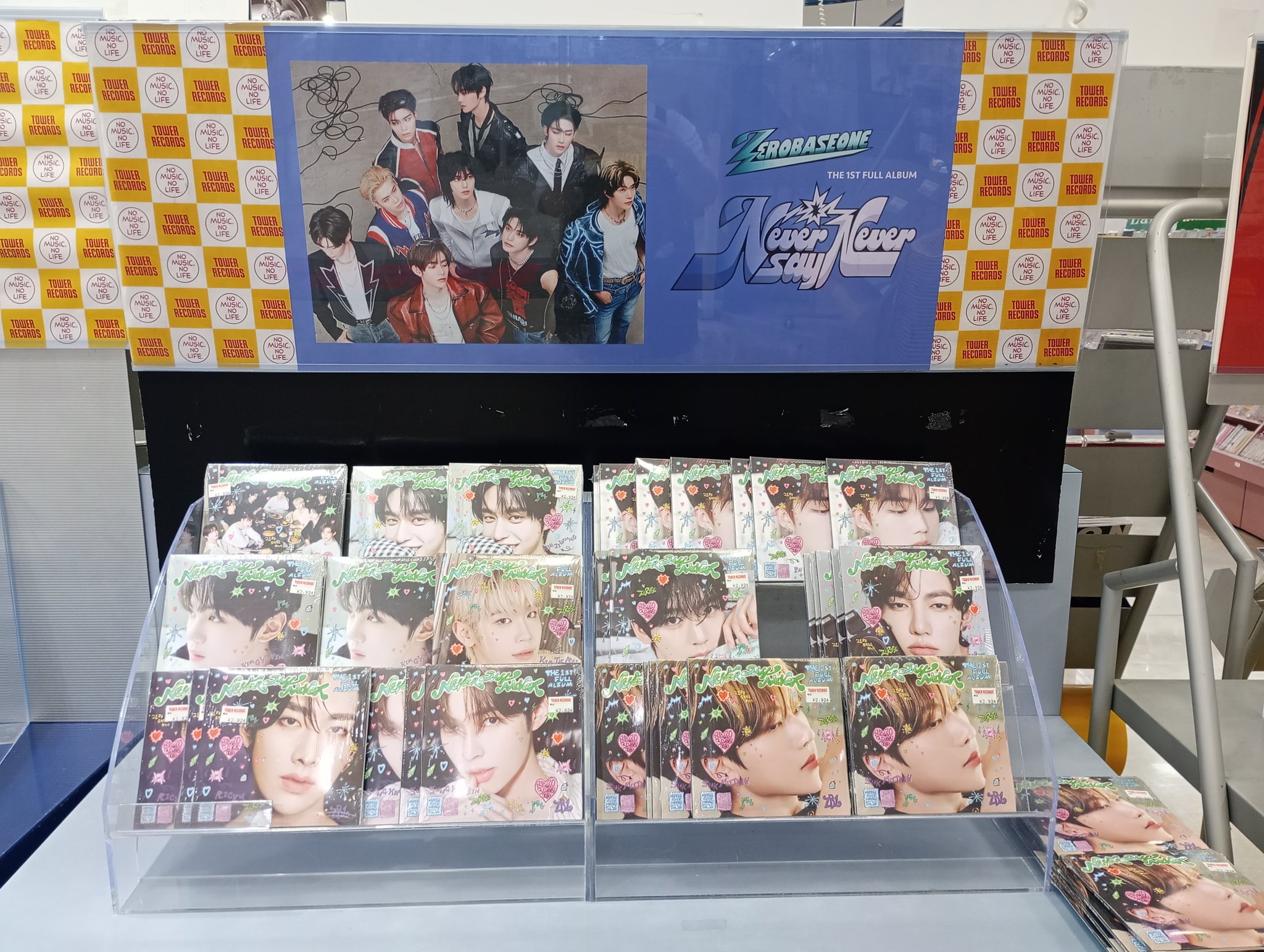 (未使用･未開封品)　√Letter ルートレター PREMIUM EDITION (PREMIUM BOX・PREMIUM ARTBOOK・PREMIUM SOUNDTRACK・PREMIUM LETTER SET &amp;箕 0pbj0lf Amazon.co.jp: √Letter ルートレター PREMIUM EDITION (【特典