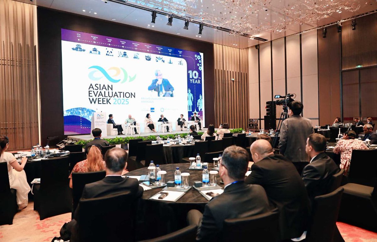 Evaluation at ADB tweet media